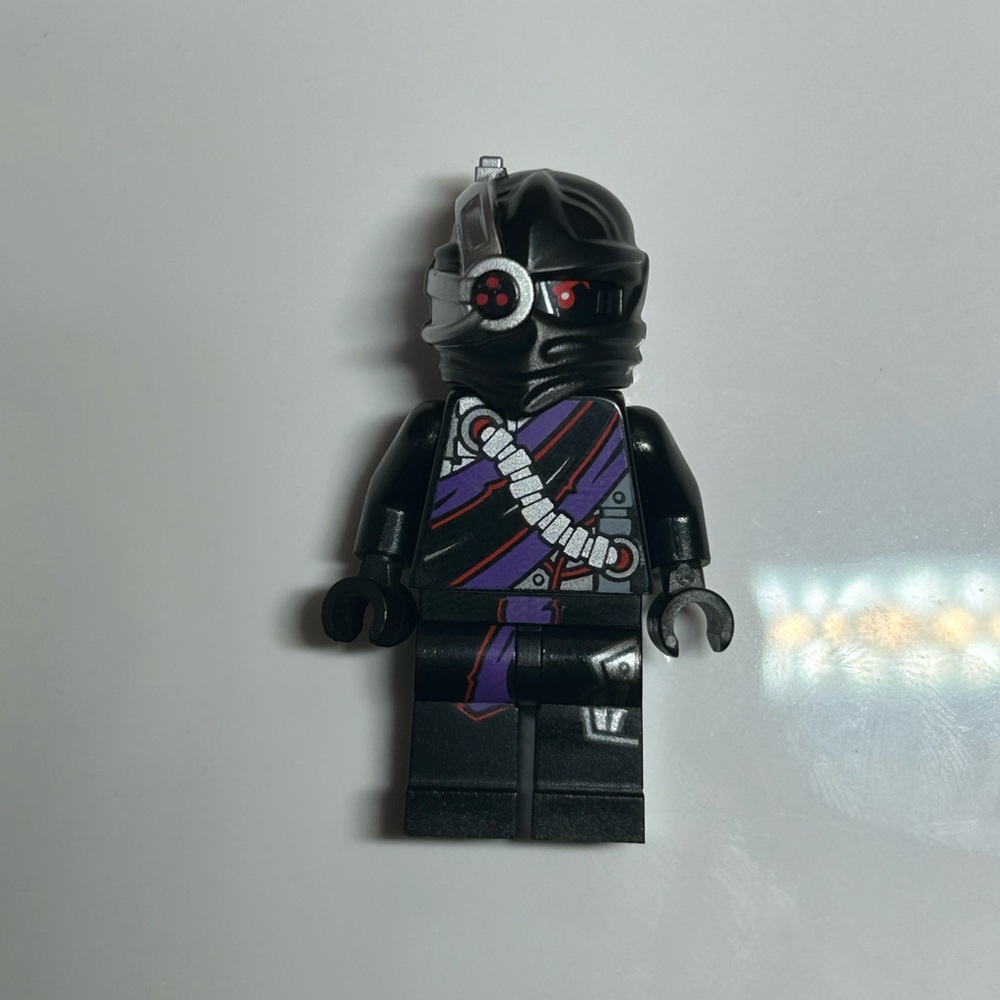 LEGO Ninjago “Nindroid” Minifigure